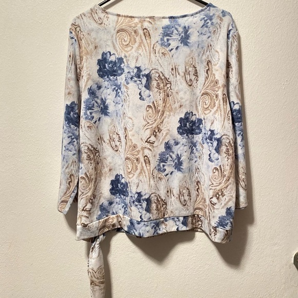 Chico’s Shirt Women’s Size 3 (X-Large) Pull Over Side Tie‎ Paisley - Picture 2 of 9